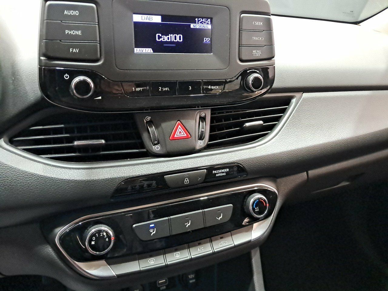 Foto Hyundai i30 16