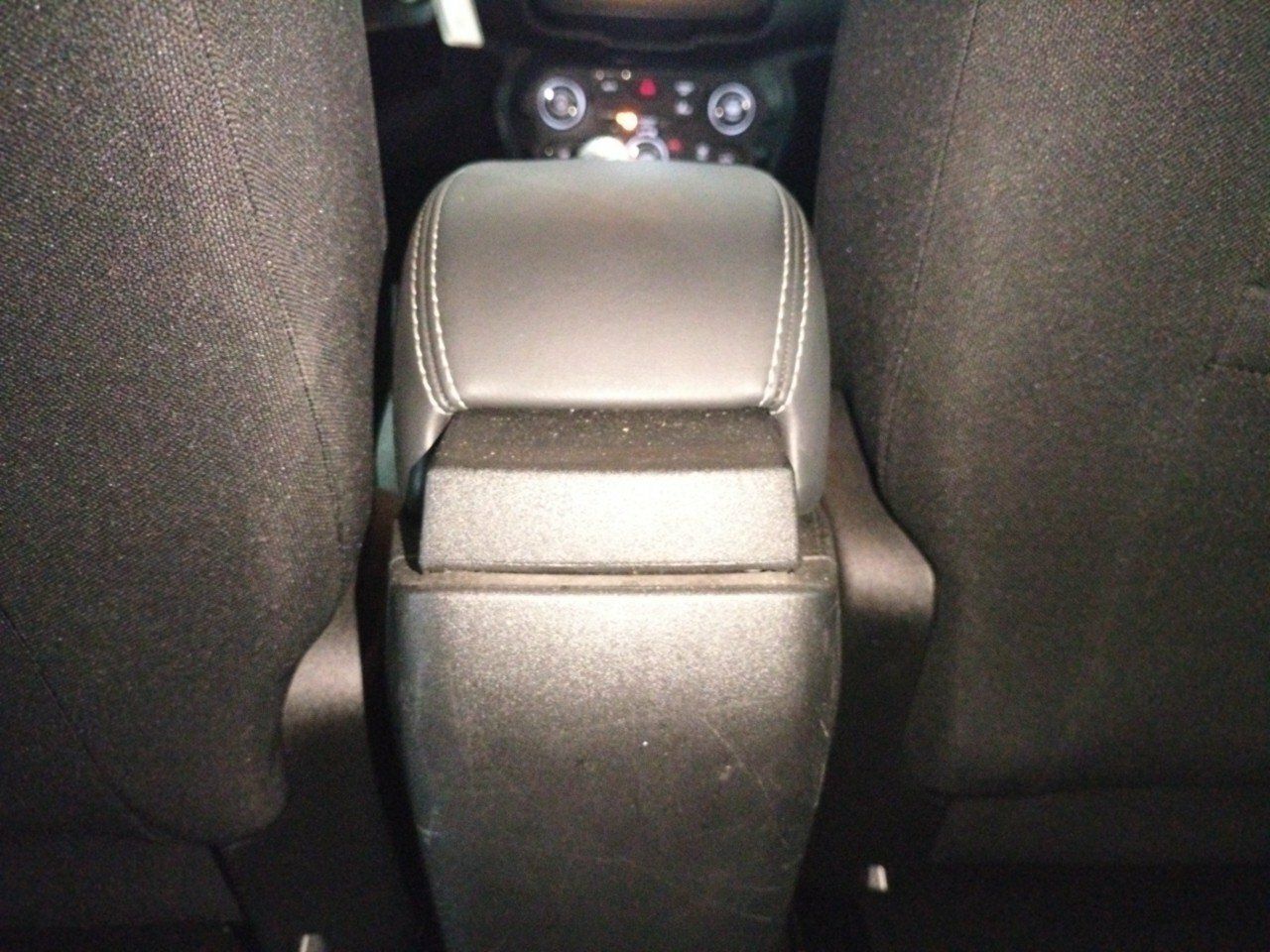 Foto Jeep Renegade 21