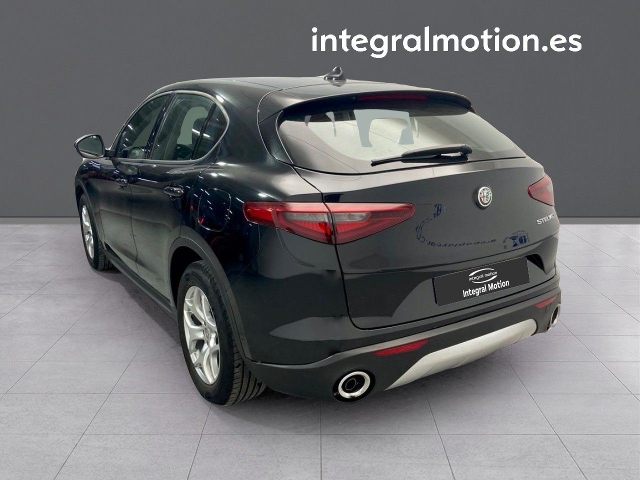 Foto Alfa Romeo Stelvio 8