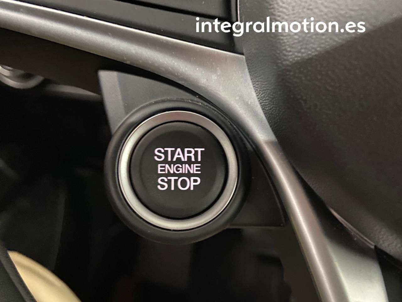 Foto Alfa Romeo Stelvio 20