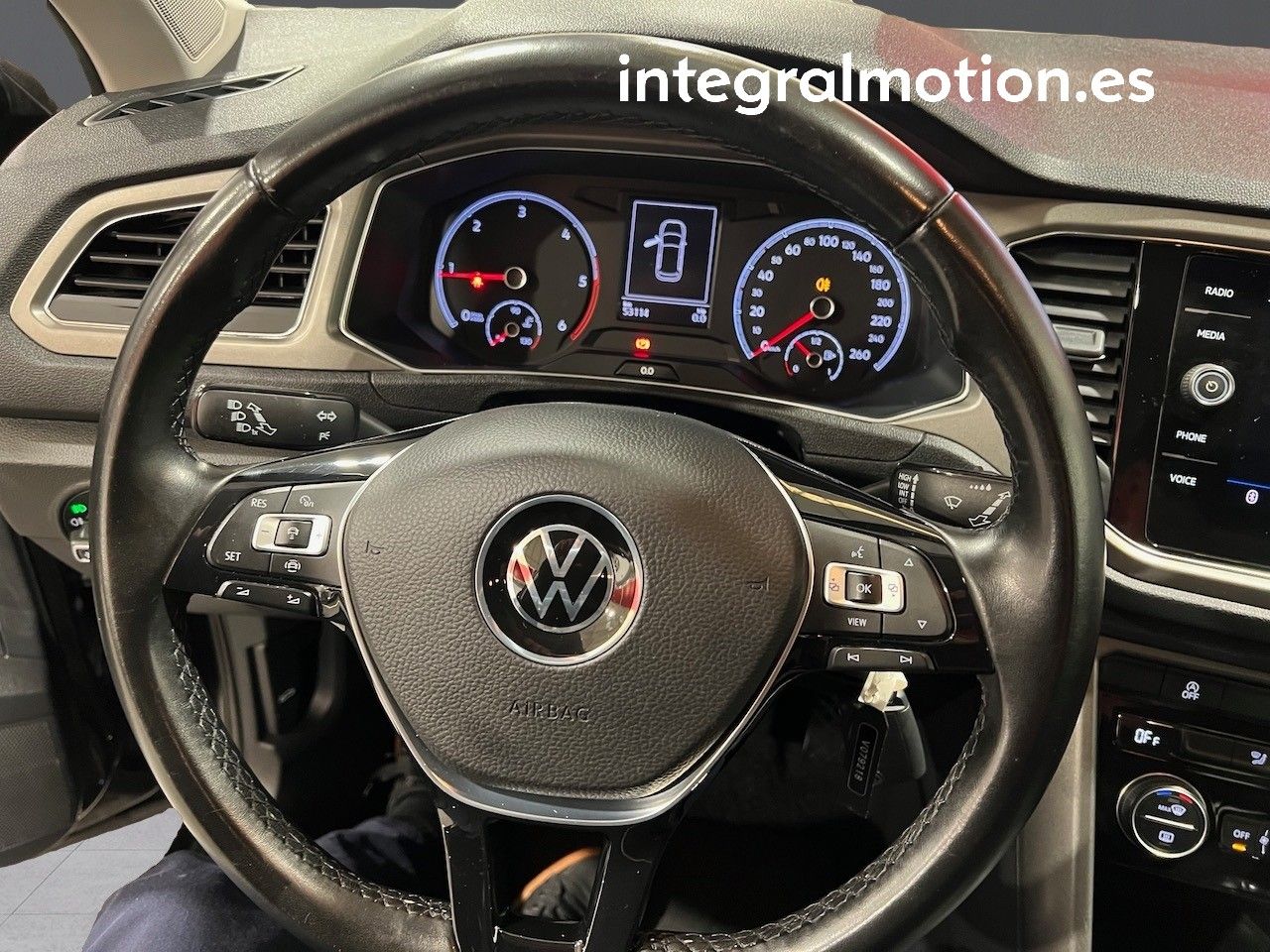 Foto Volkswagen T-Roc 10