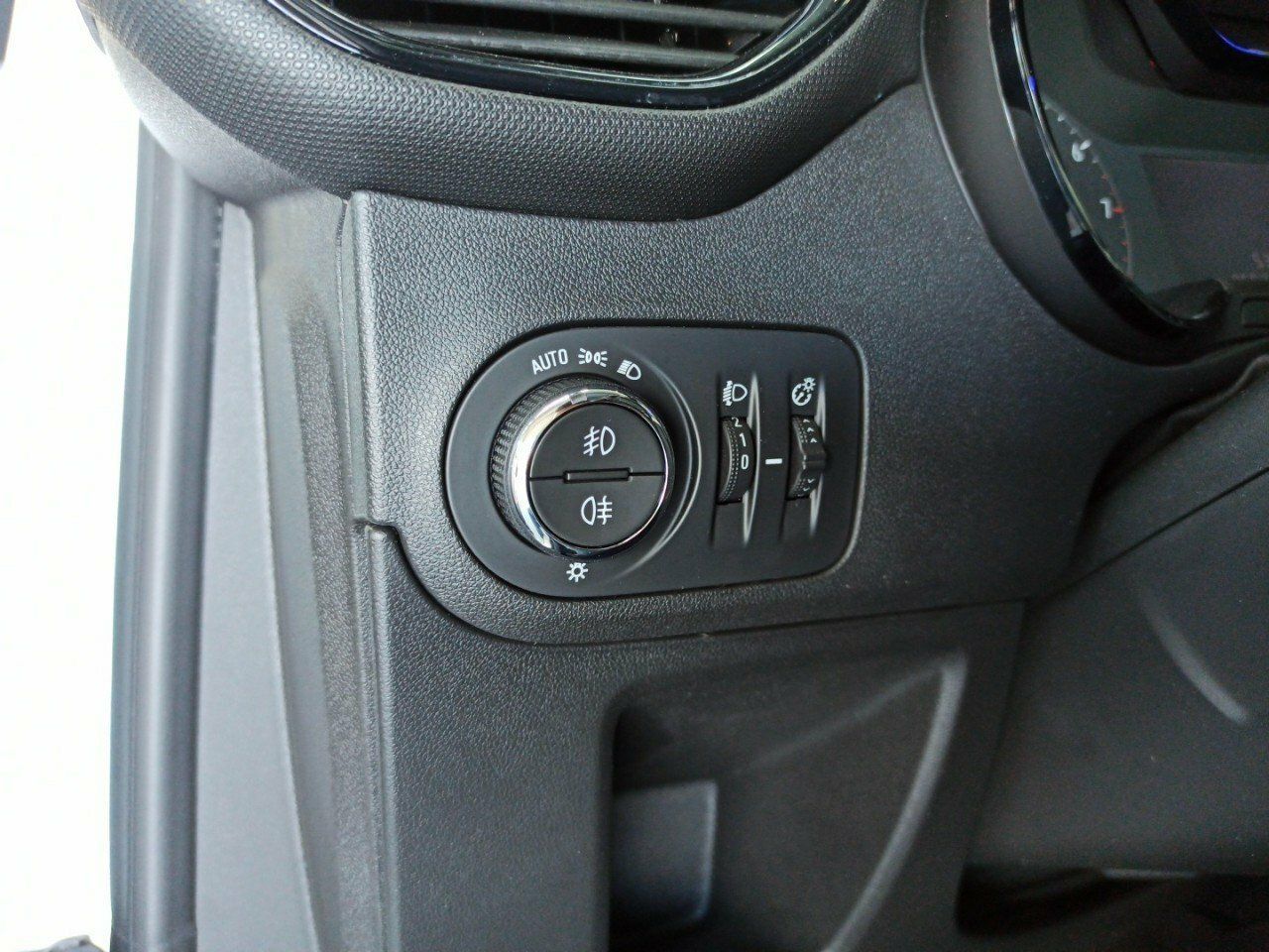 Foto Opel CrossLand 10