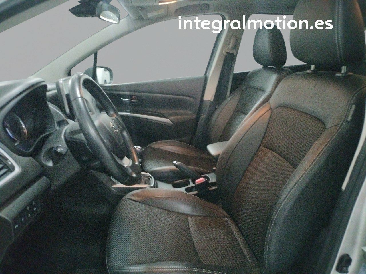 Foto Suzuki S-Cross 6