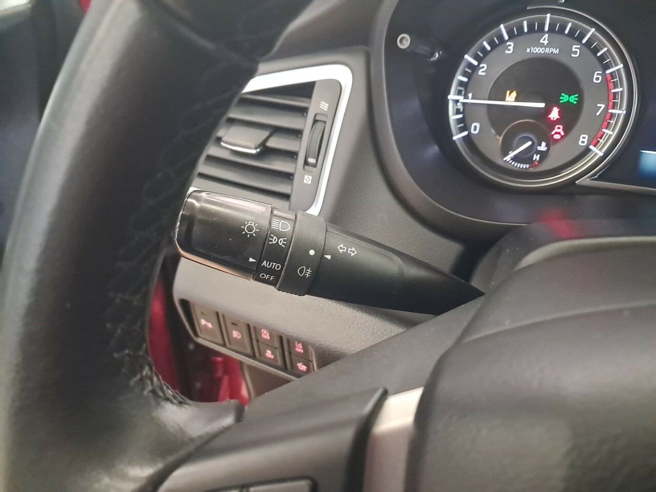Foto Suzuki S-Cross 17