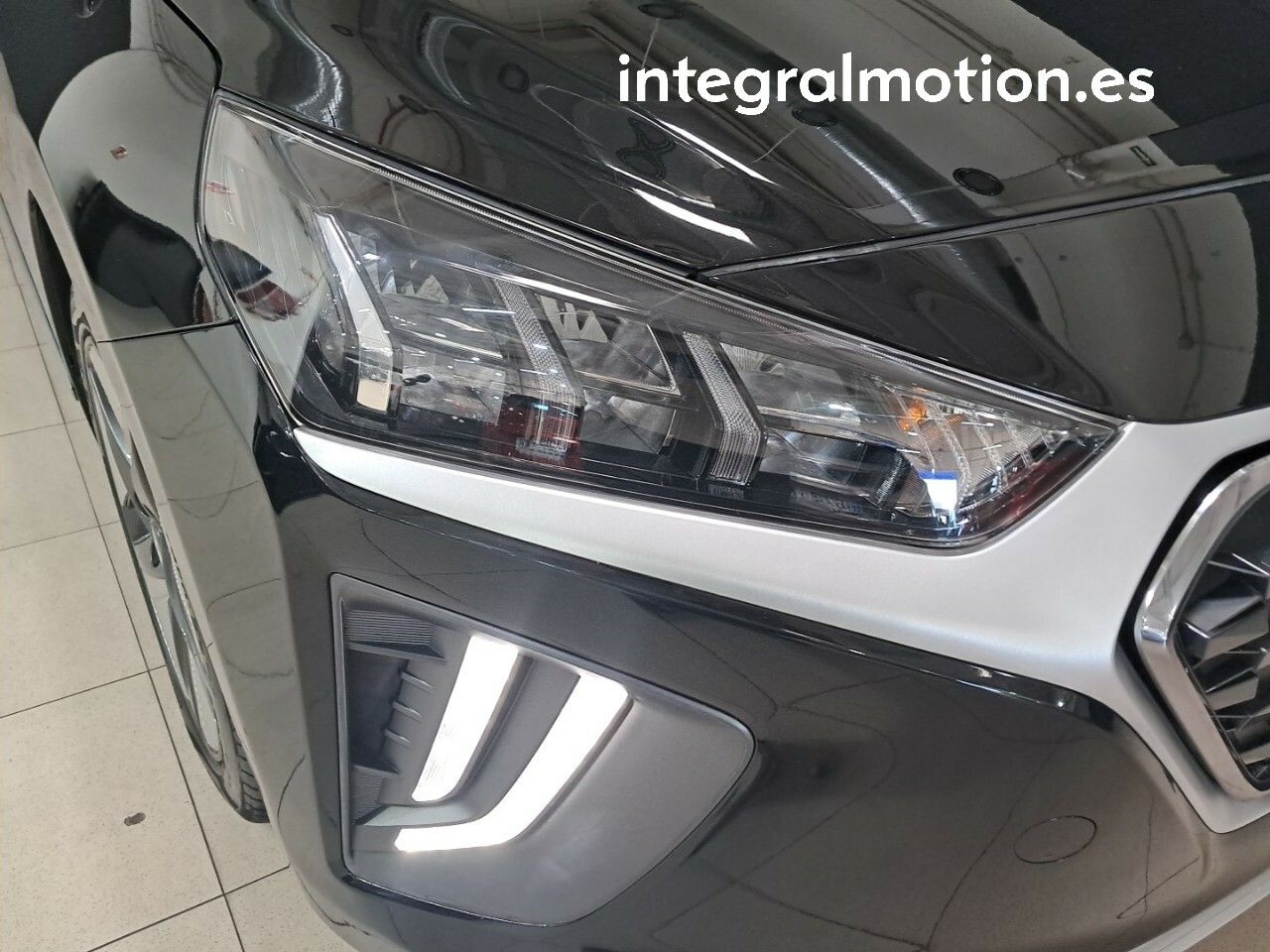 Foto Hyundai IONIQ 27