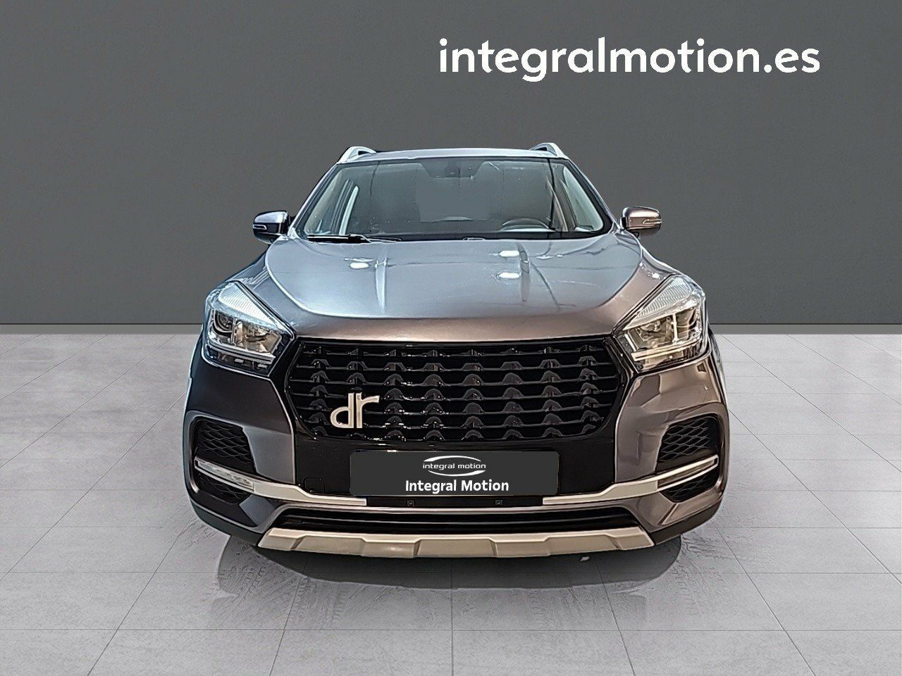 Foto DR Automobiles DR4 2