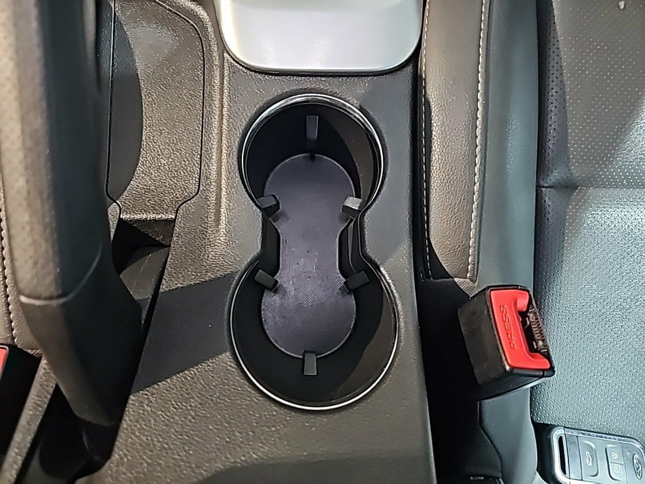 Foto DR Automobiles DR4 21