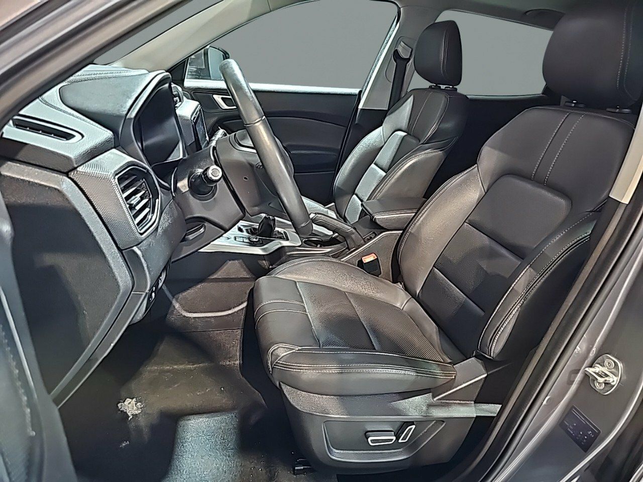 Foto DR Automobiles DR4 24
