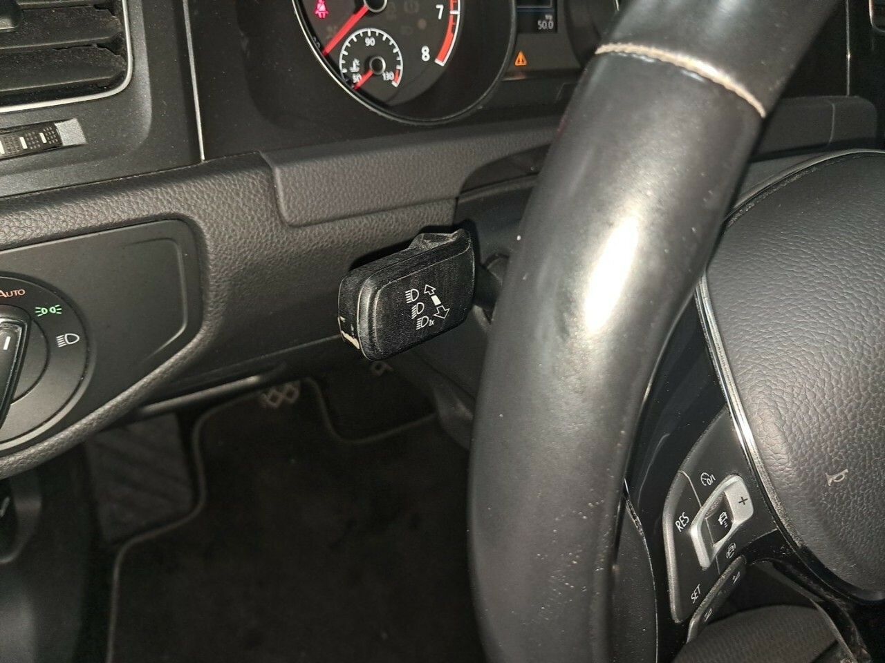 Foto Volkswagen Golf 14
