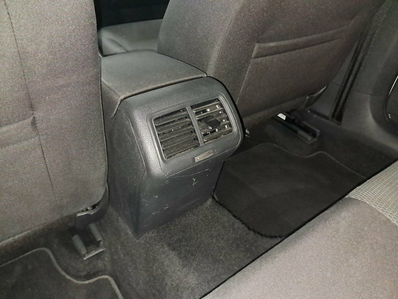 Foto Volkswagen Golf 21