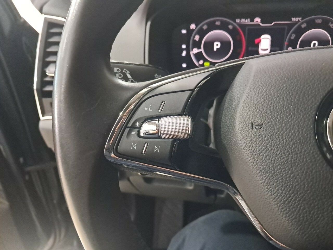 Foto Skoda Karoq 12