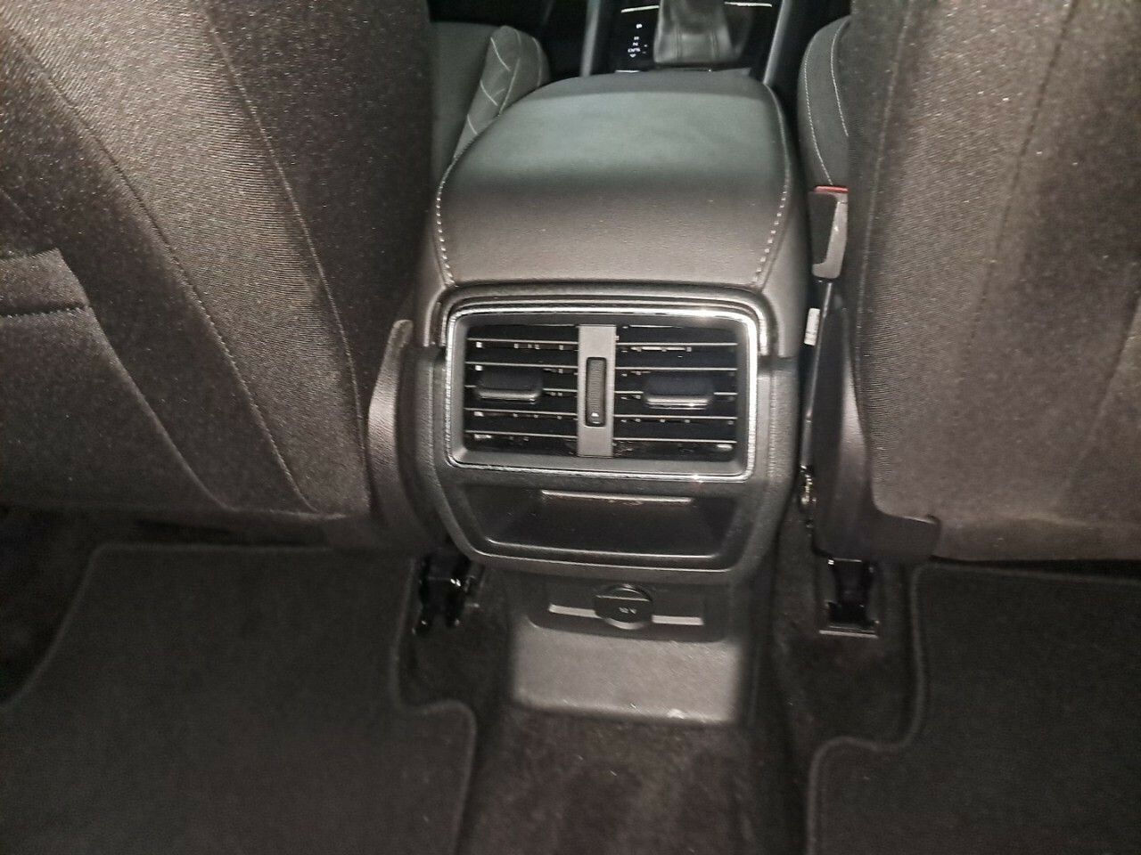Foto Skoda Karoq 21