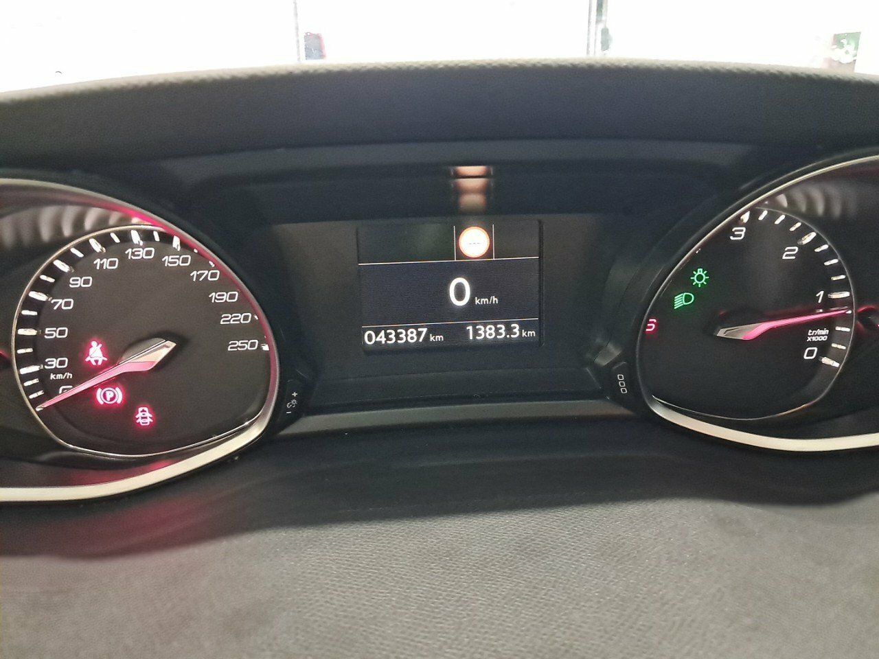 Foto Peugeot 308 6
