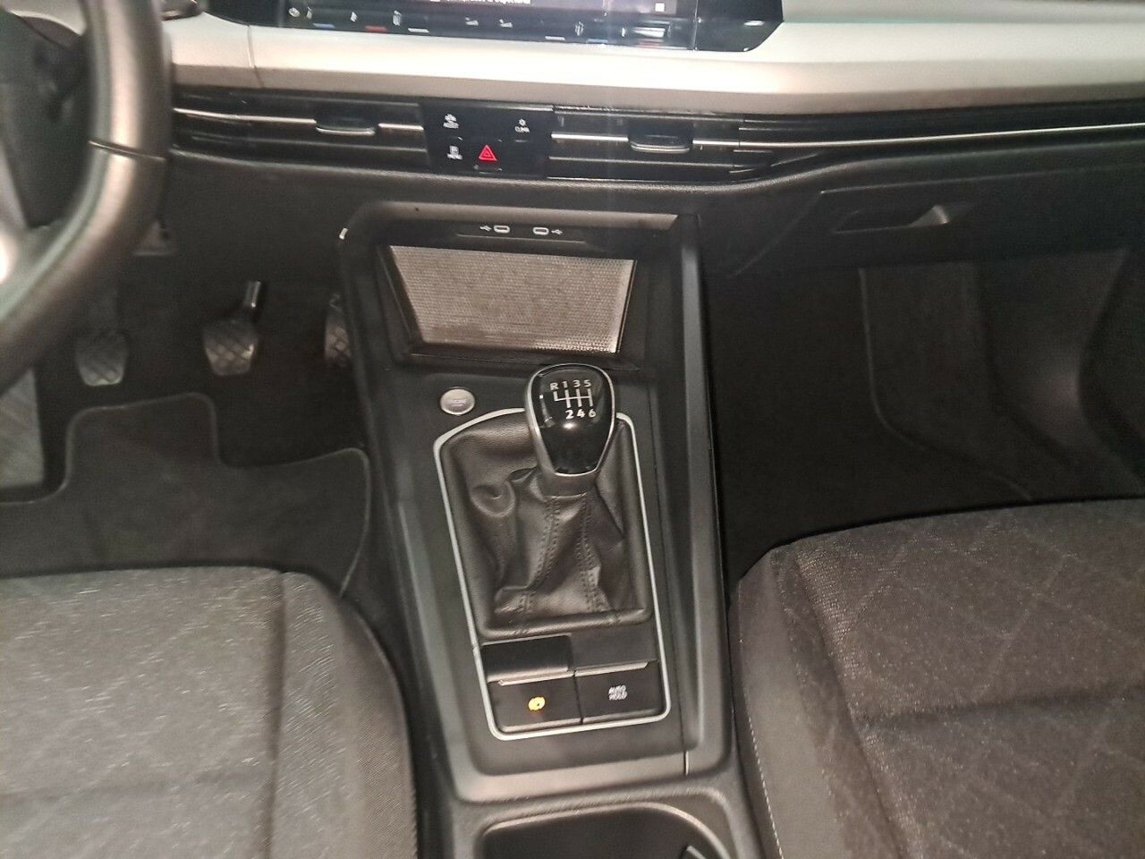 Foto Volkswagen Golf 18