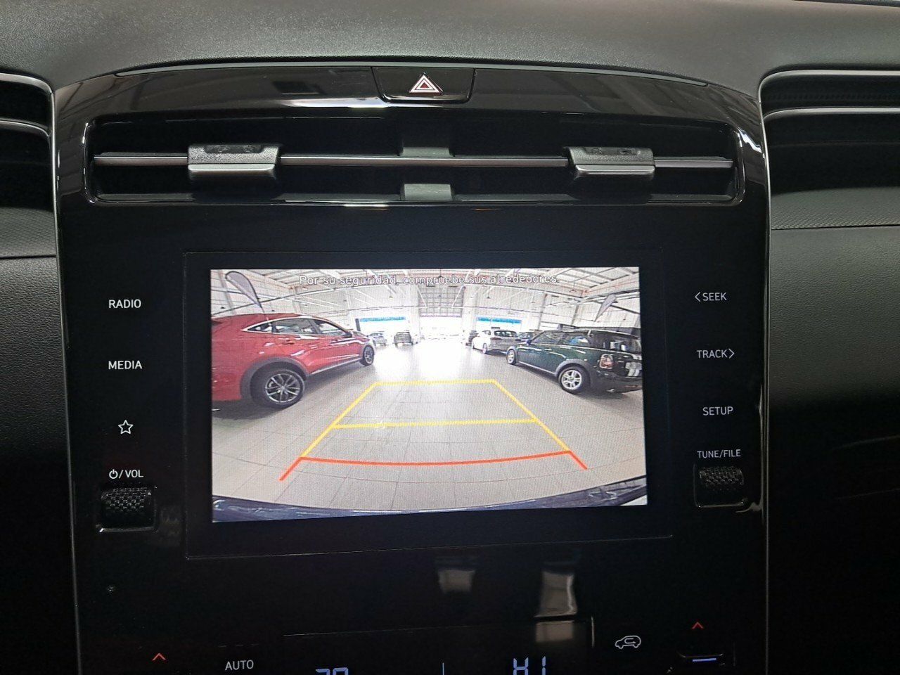 Foto Hyundai Tucson 16