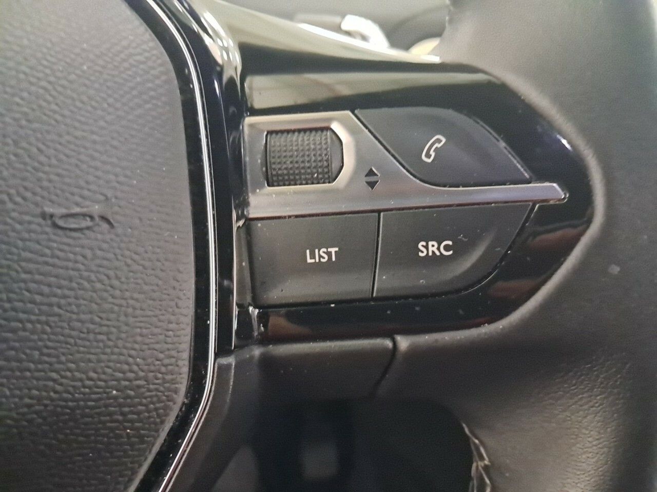 Foto Peugeot 3008 13