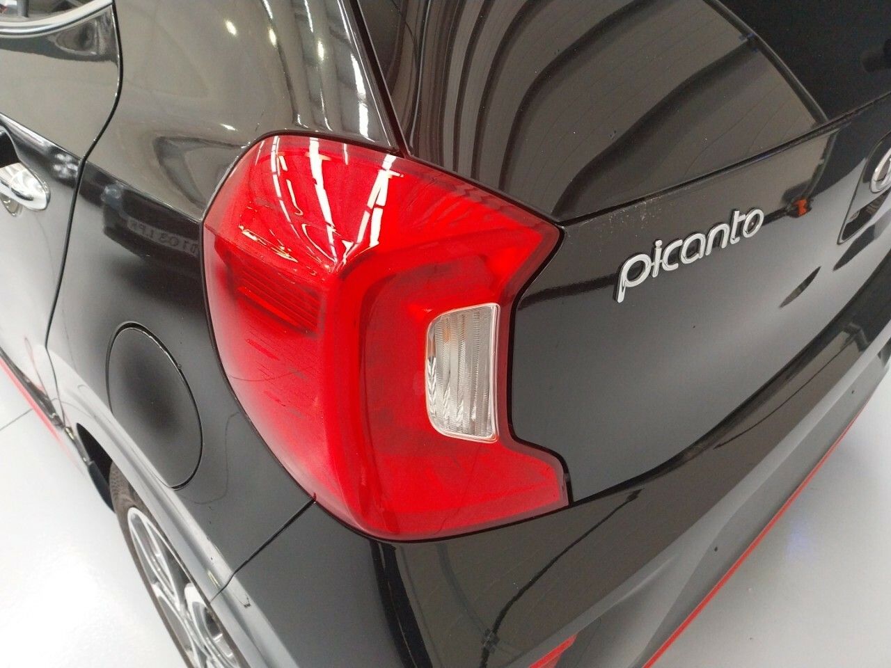 Foto Kia Picanto 28