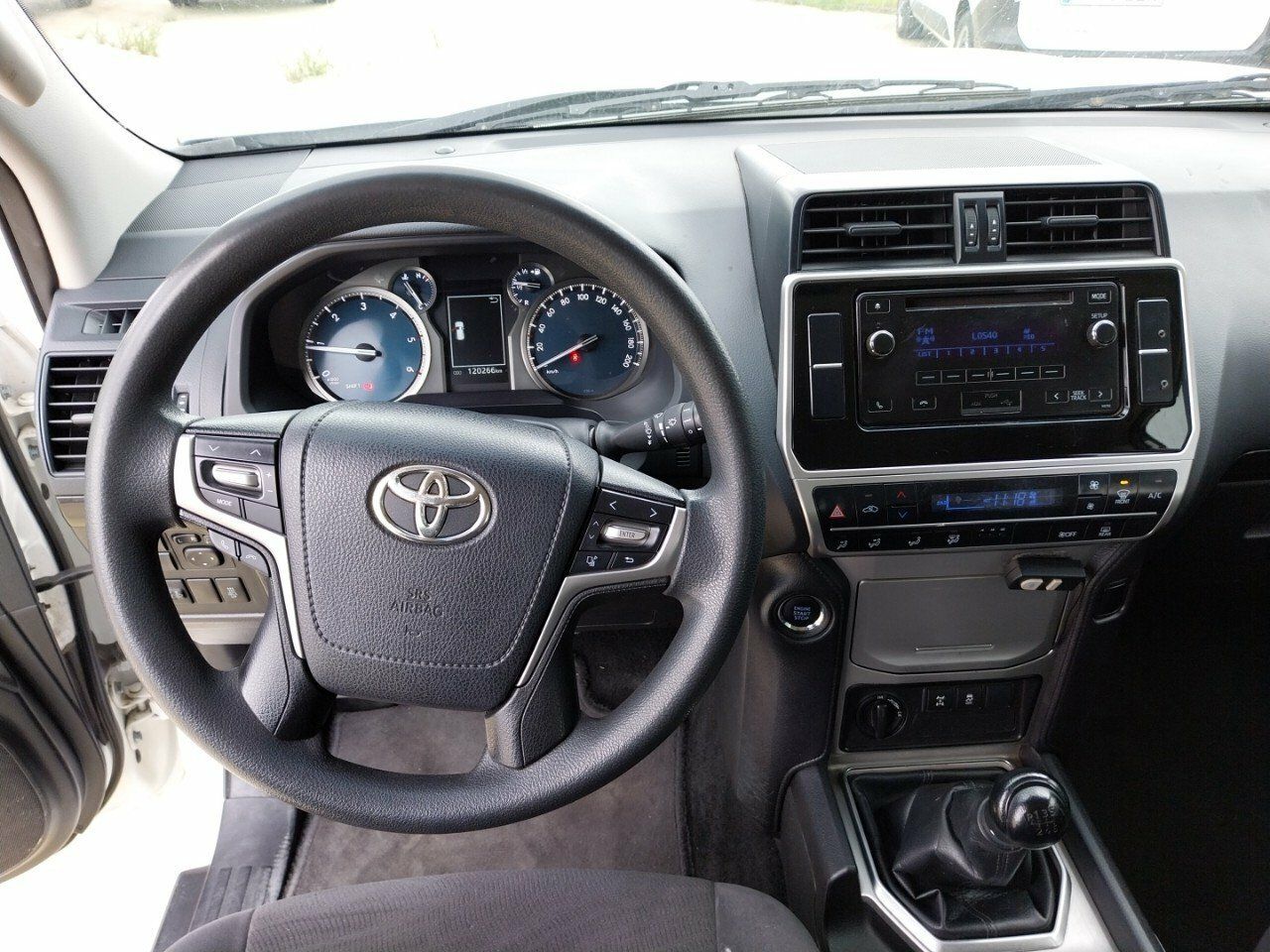 Foto Toyota Land Cruiser 11