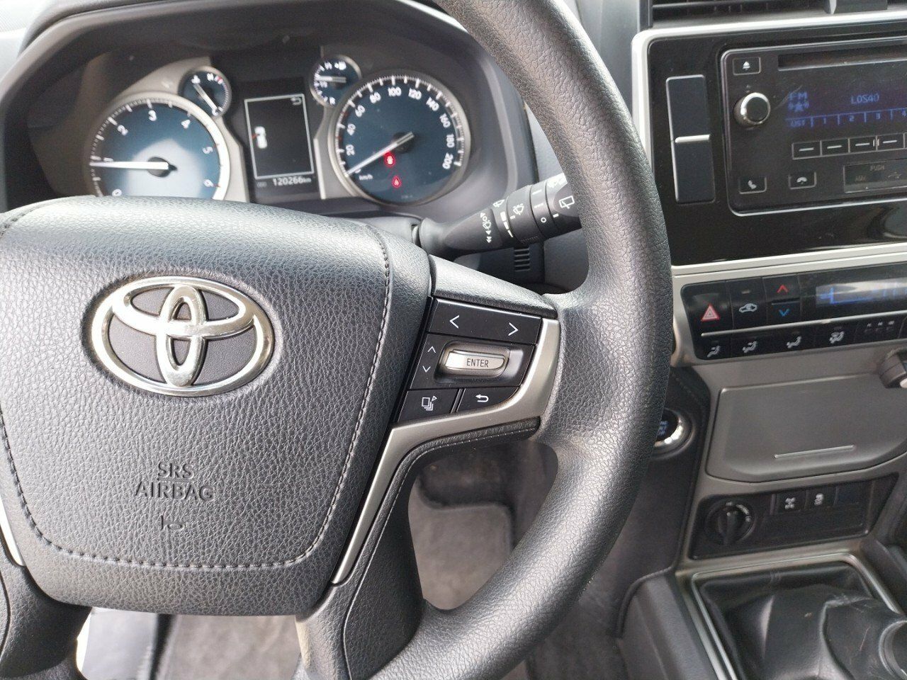 Foto Toyota Land Cruiser 13