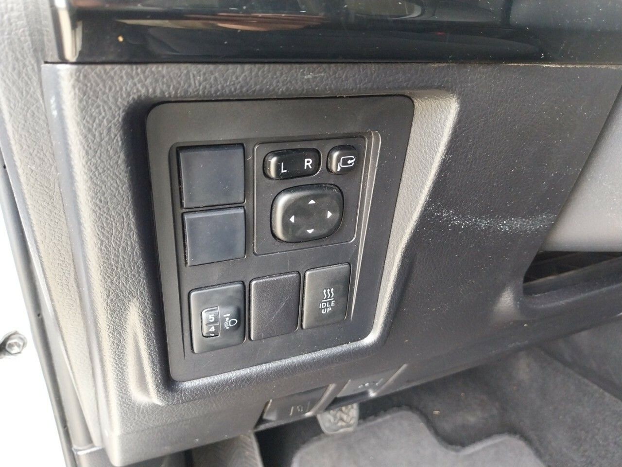 Foto Toyota Land Cruiser 16