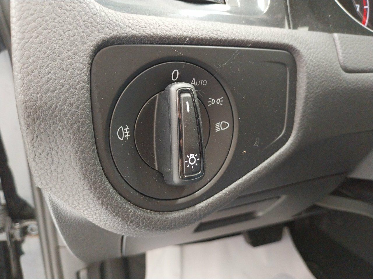 Foto Volkswagen Golf 14