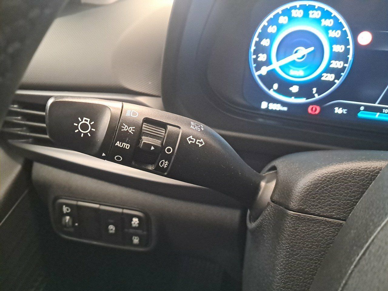Foto Hyundai i20 14