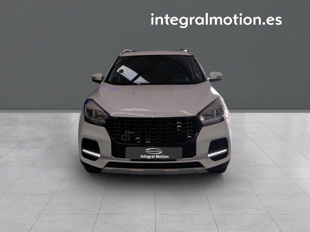 Foto DR Automobiles DR4 2