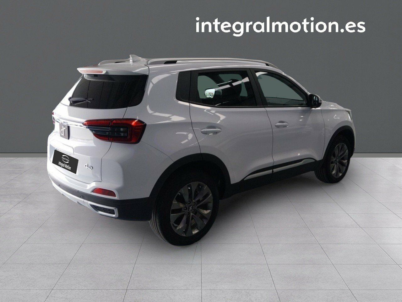 Foto DR Automobiles DR4 5