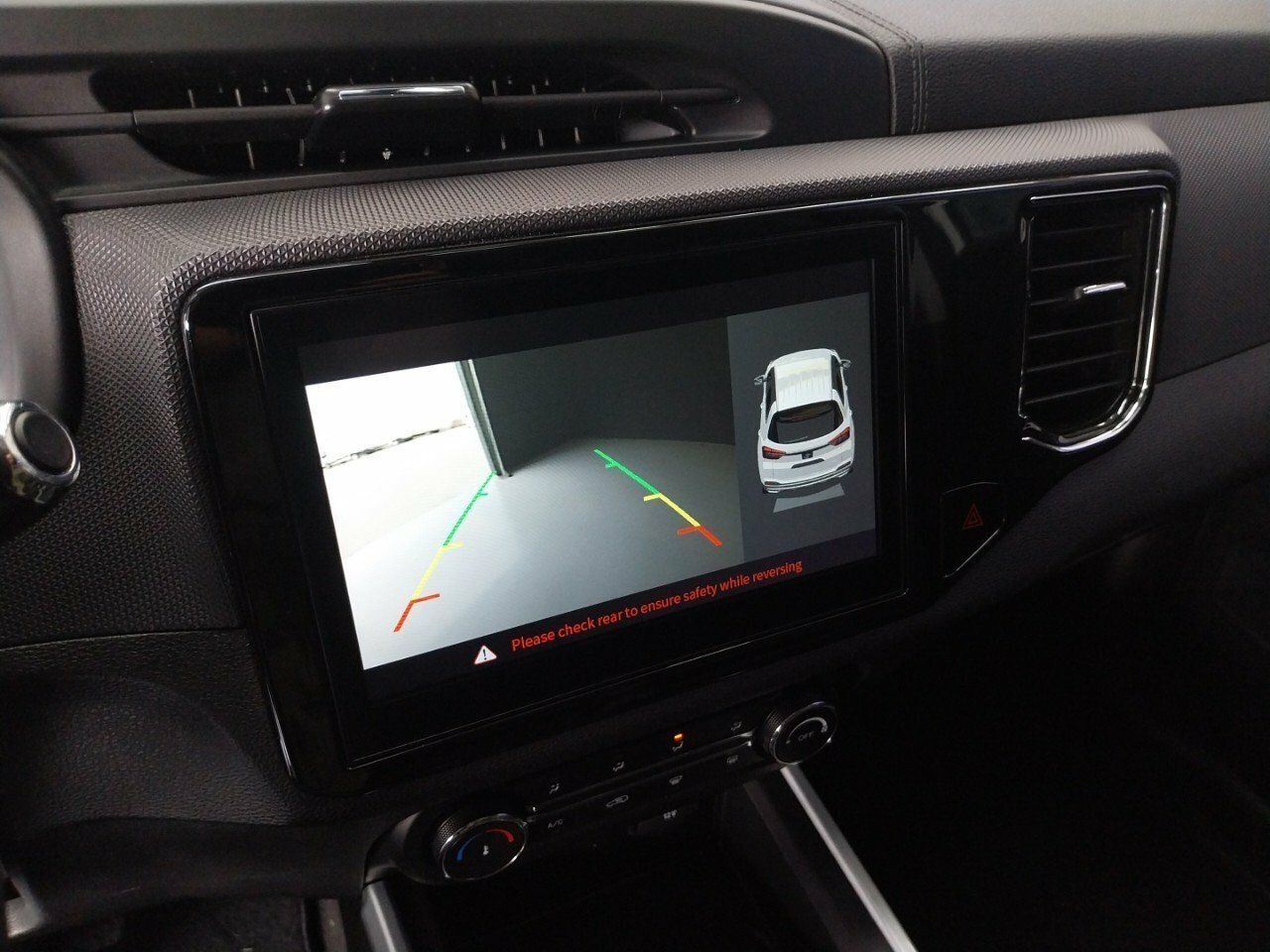 Foto DR Automobiles DR4 16