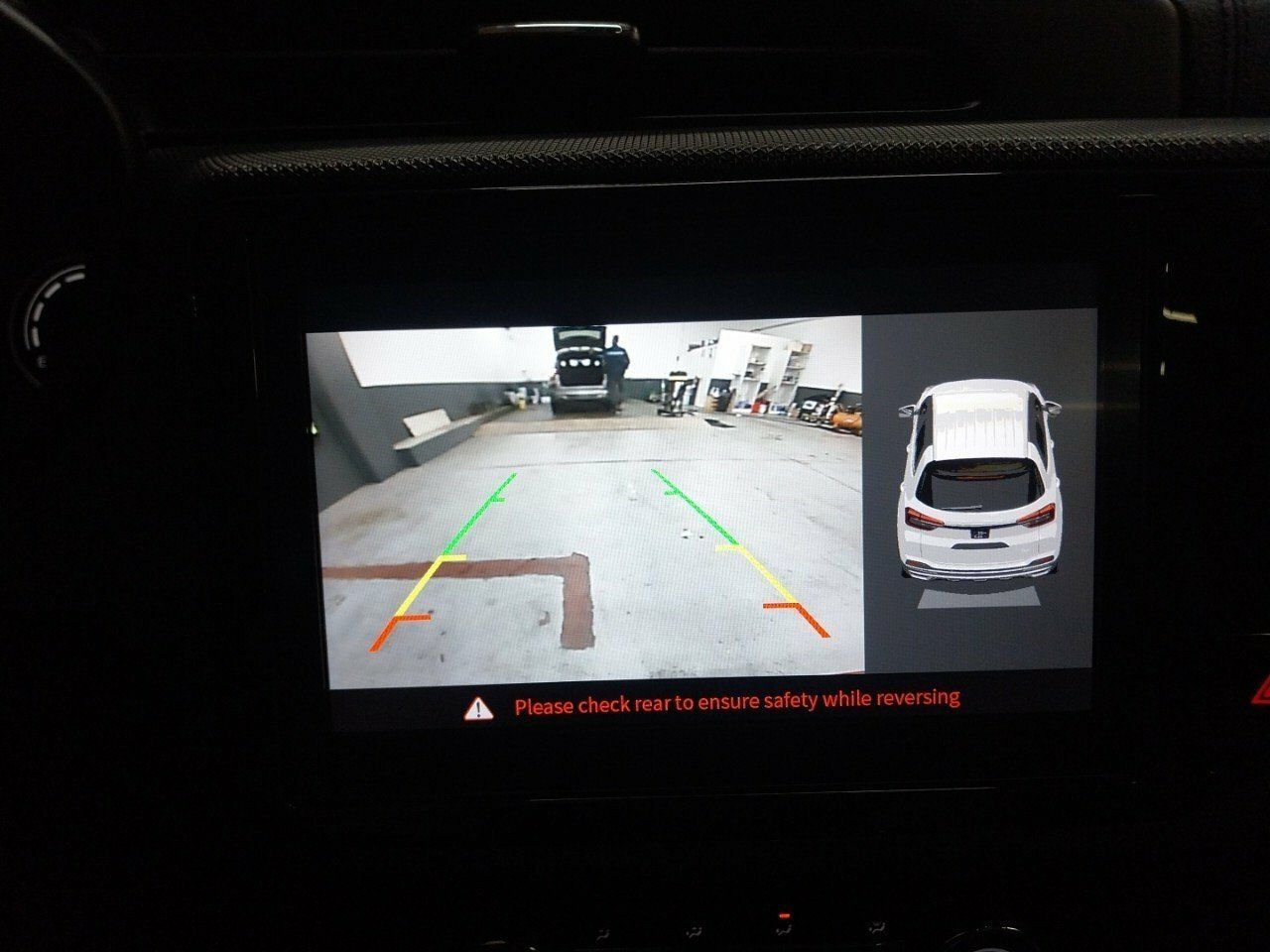 Foto DR Automobiles DR4 15