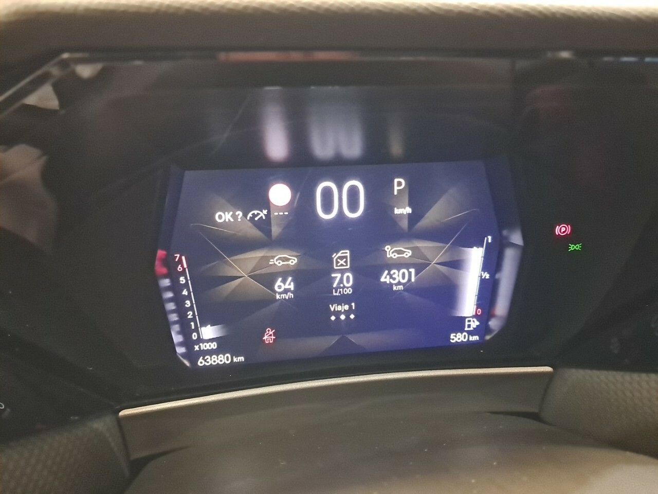 Foto DS Automobiles DS 4 8