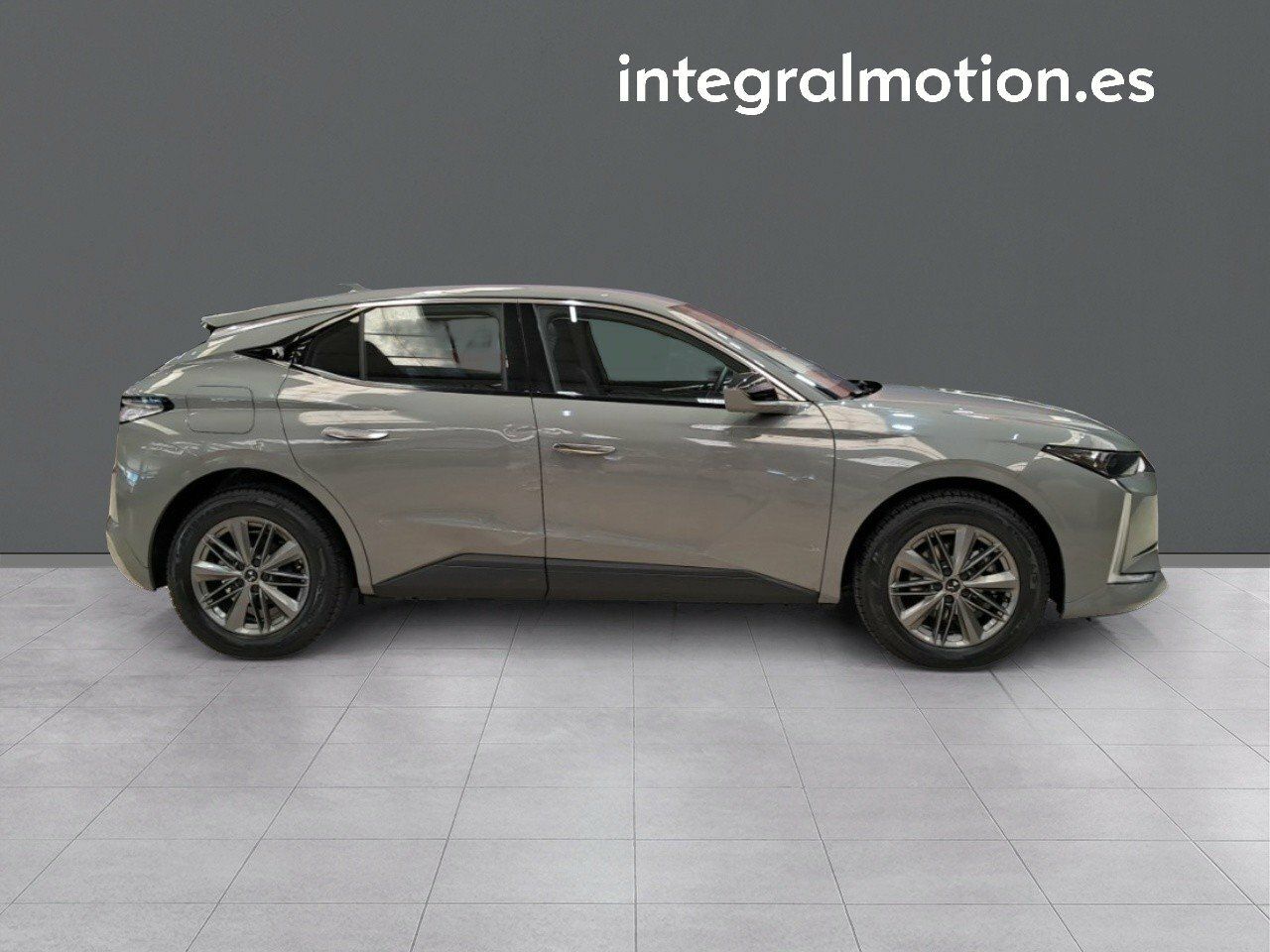 Foto DS Automobiles DS 4 26