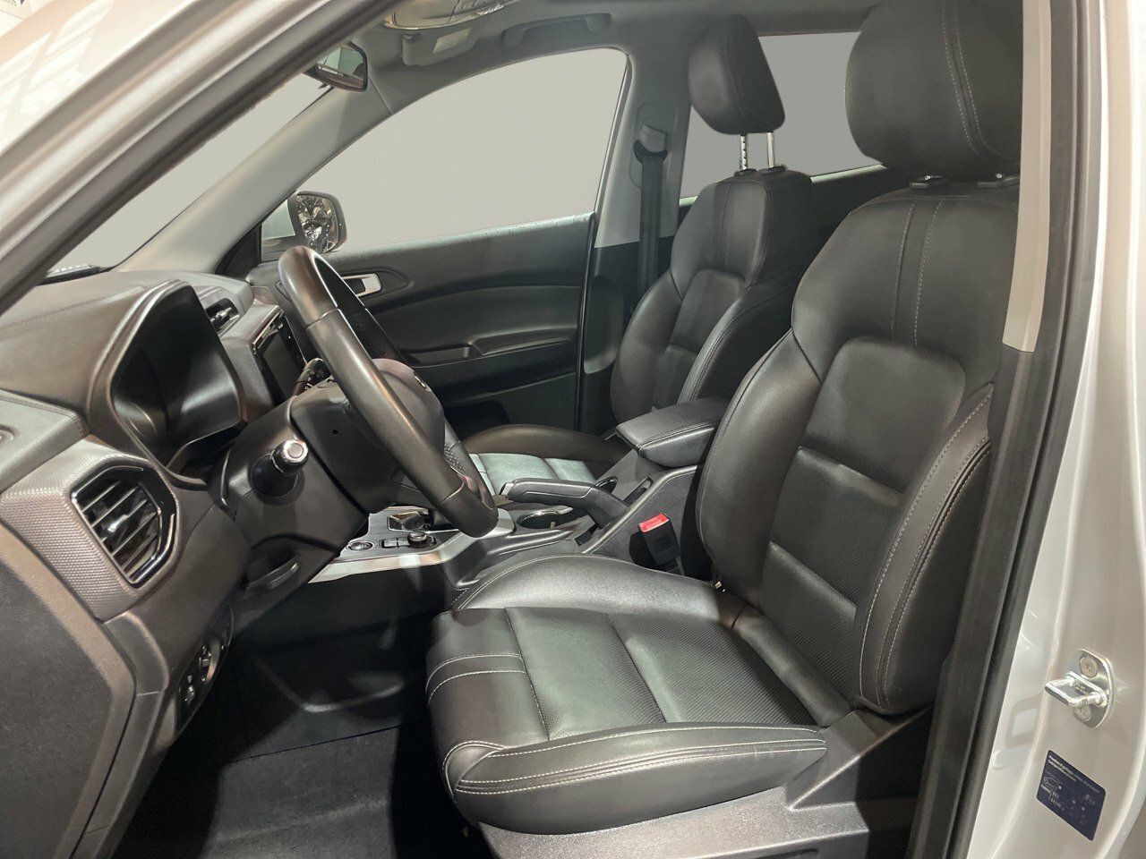 Foto DR Automobiles DR4 6