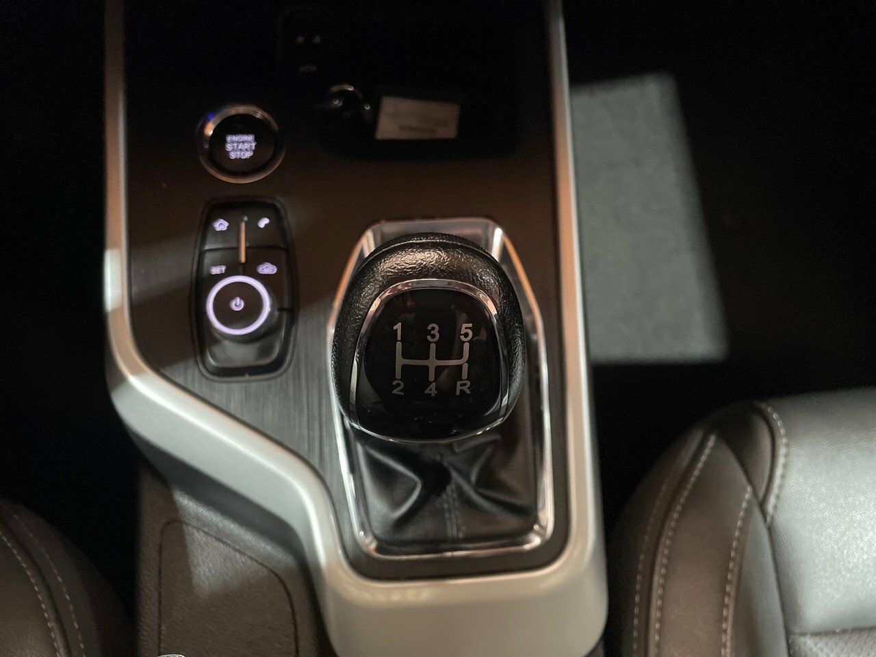 Foto DR Automobiles DR4 18