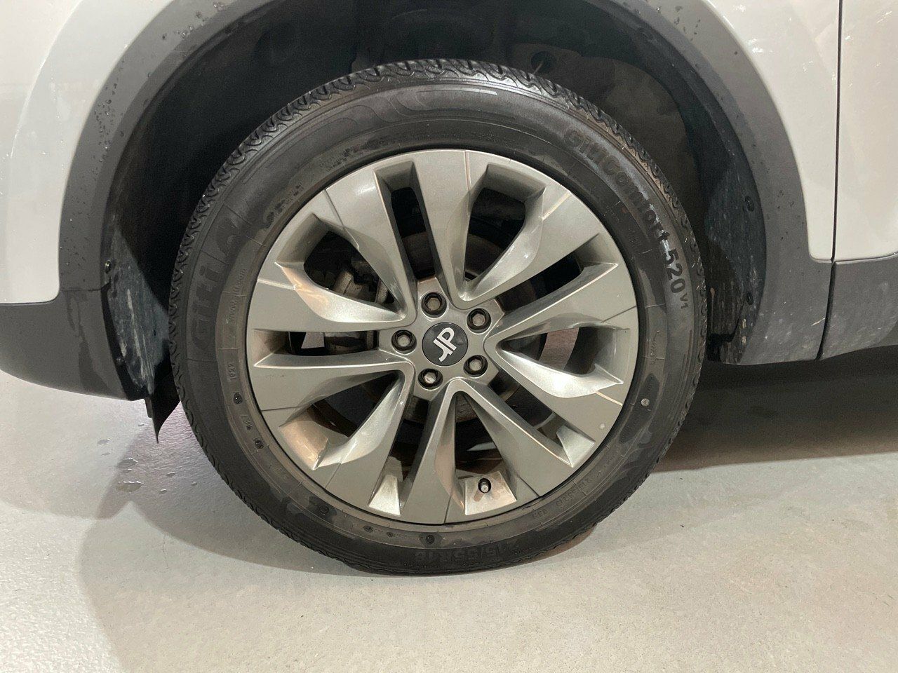 Foto DR Automobiles DR4 29