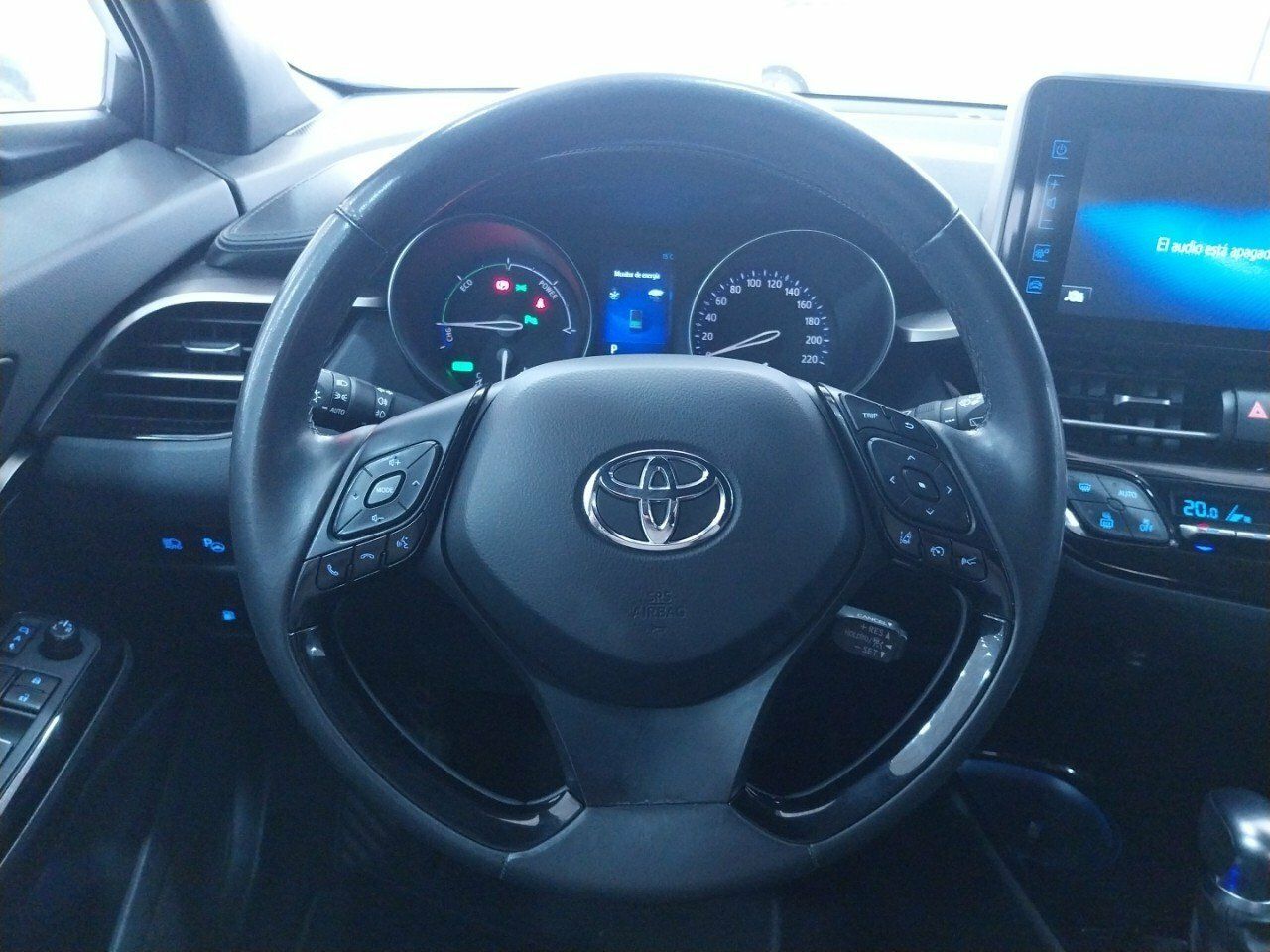 Foto Toyota C-HR 11