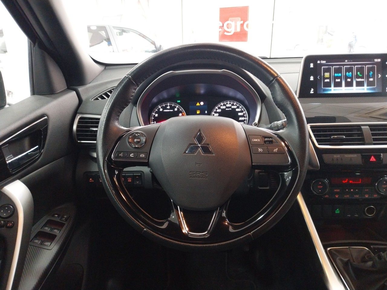 Foto Mitsubishi Eclipse Cross 11