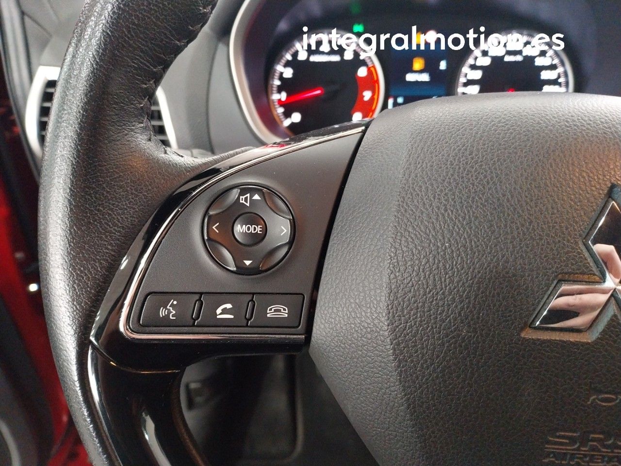 Foto Mitsubishi Eclipse Cross 12