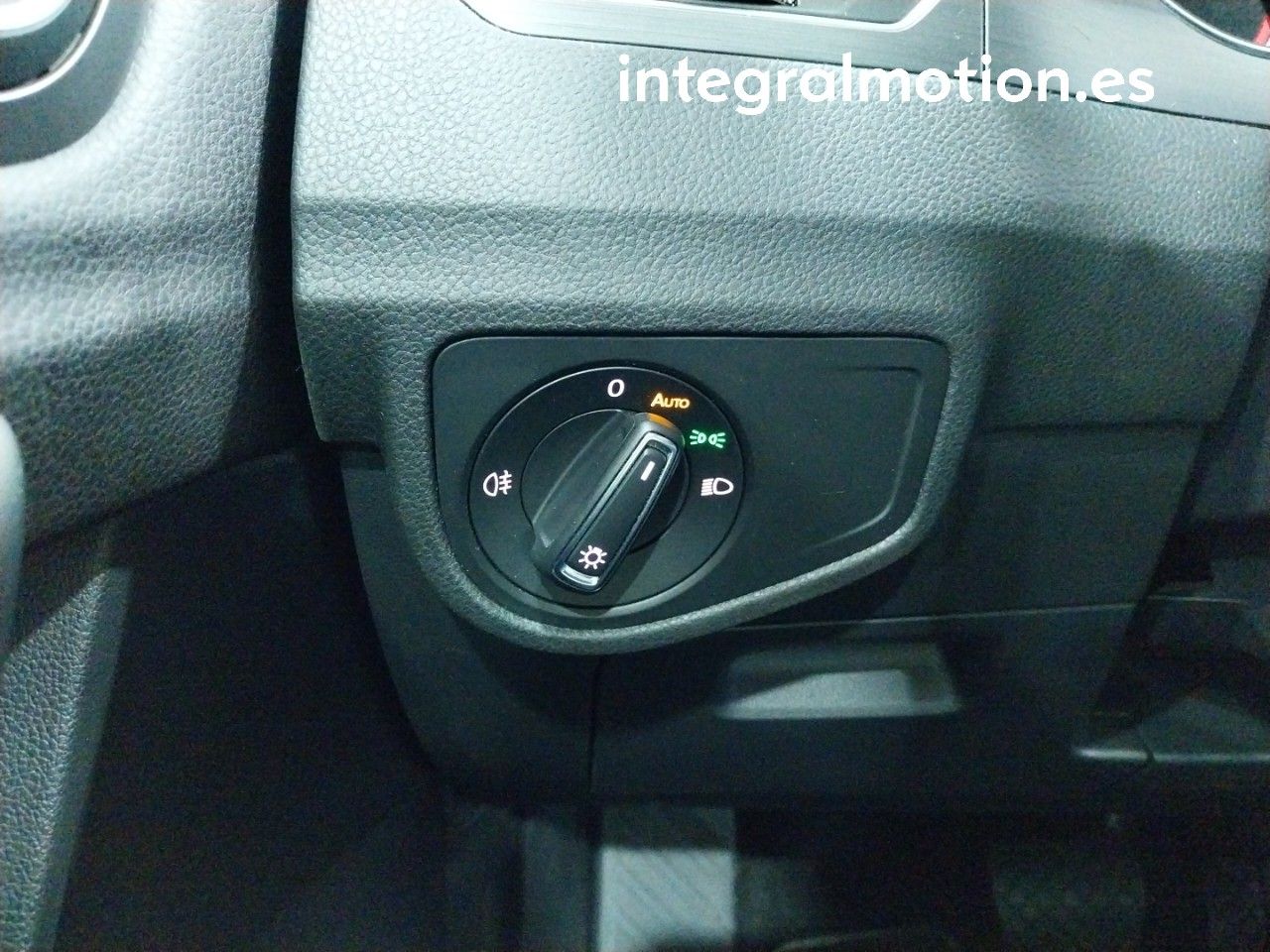 Foto Volkswagen Golf 14