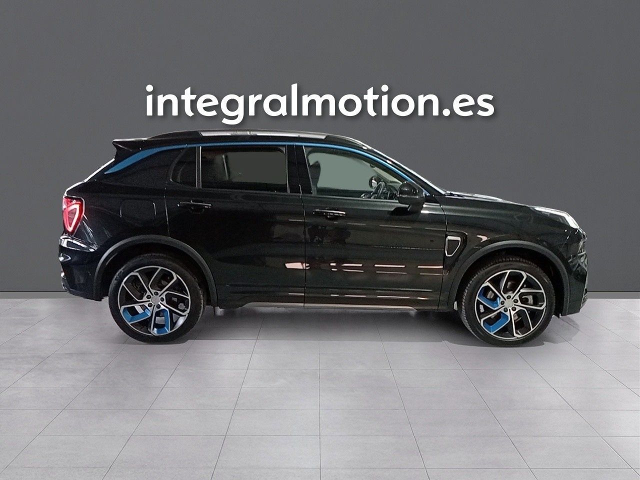 Foto LYNK&CO 01 4
