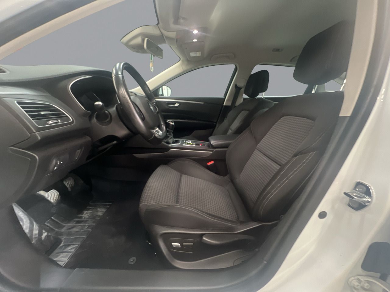 Foto Renault Talisman 6