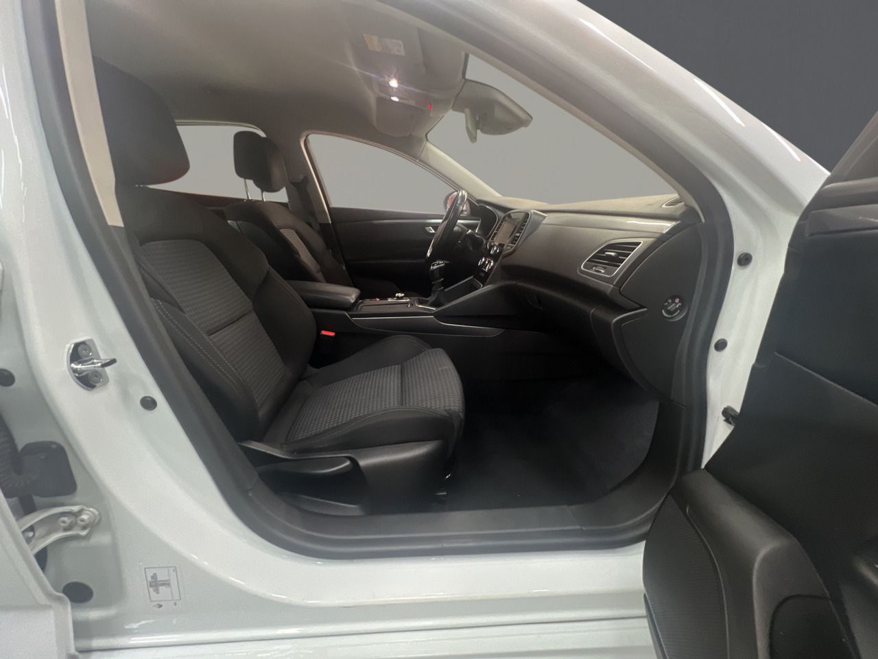 Foto Renault Talisman 9