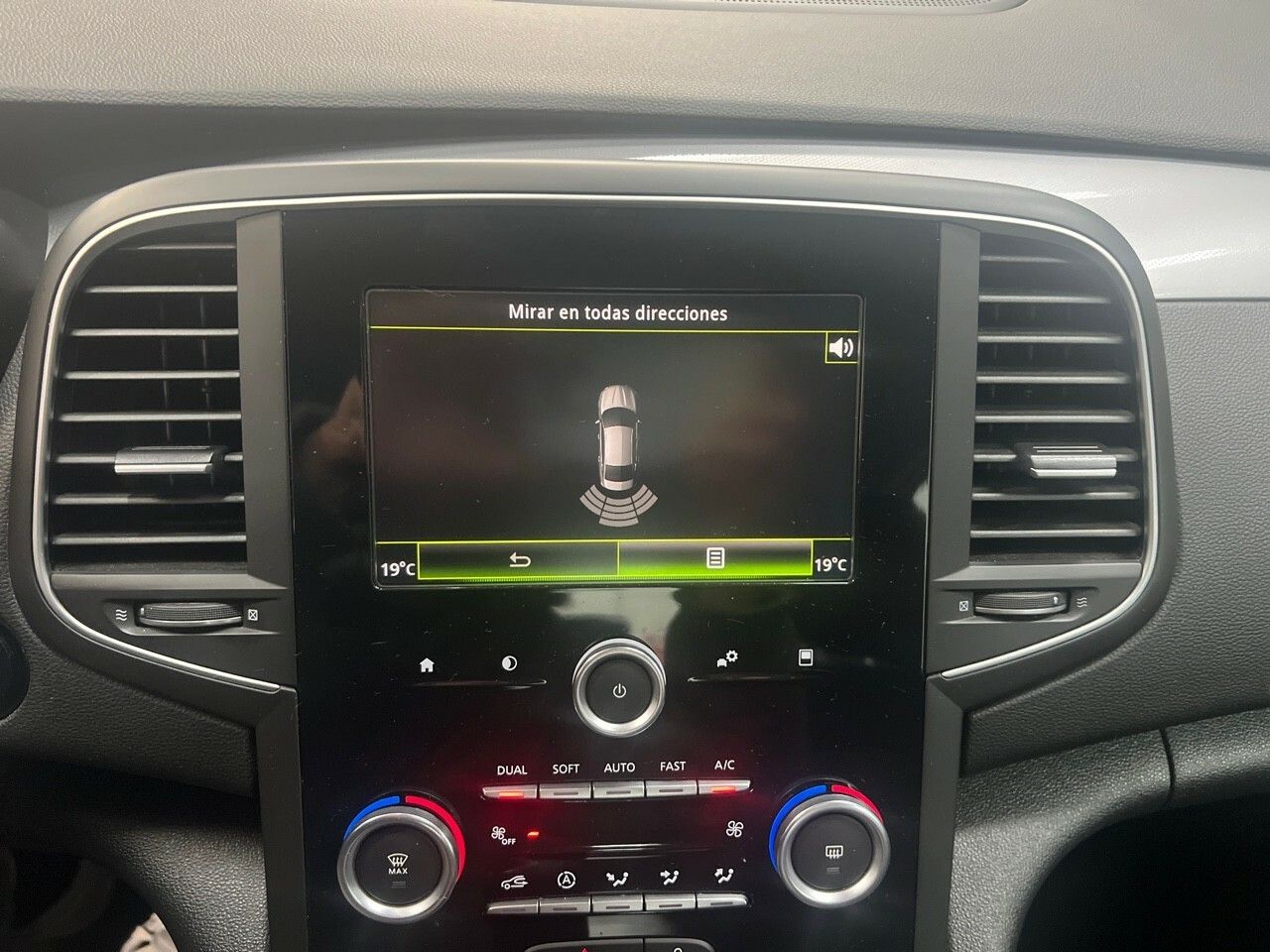 Foto Renault Talisman 16