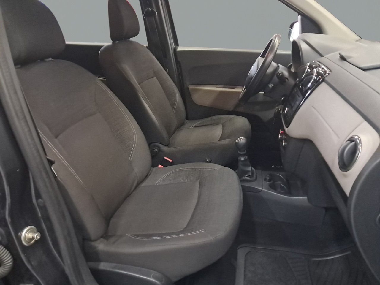 Foto Dacia Lodgy 9
