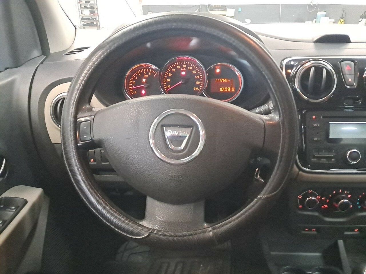 Foto Dacia Lodgy 11