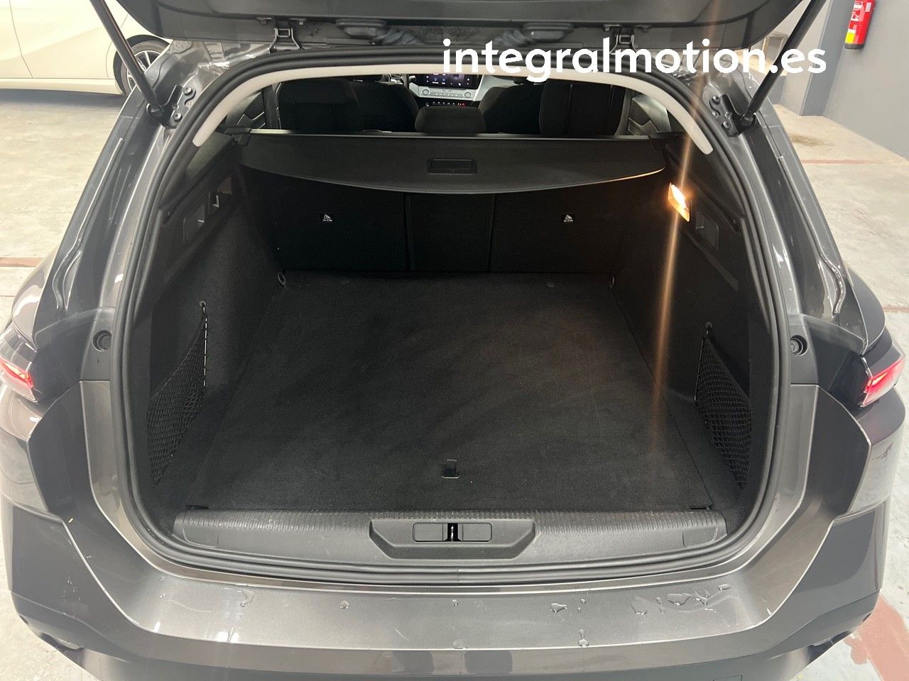 Foto Peugeot 308 30