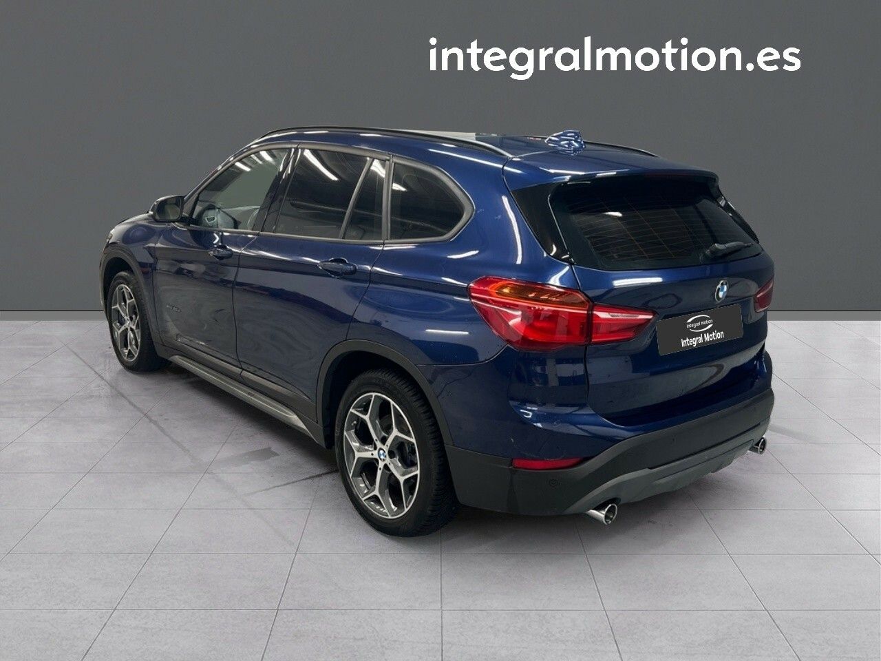 Foto BMW X1 4