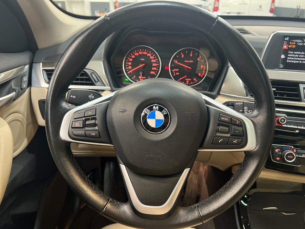 Foto BMW X1 11