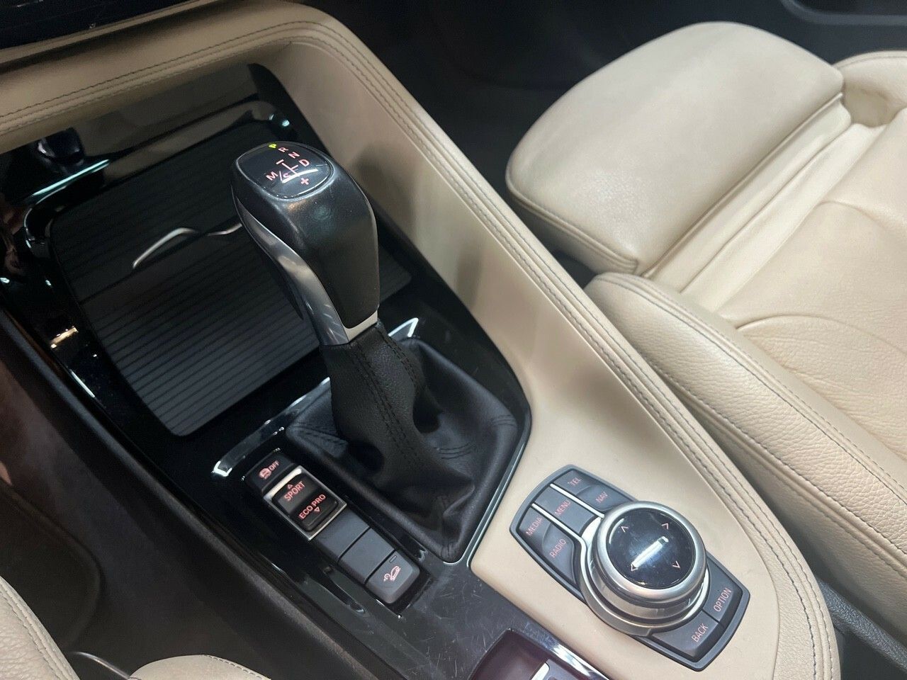 Foto BMW X1 18
