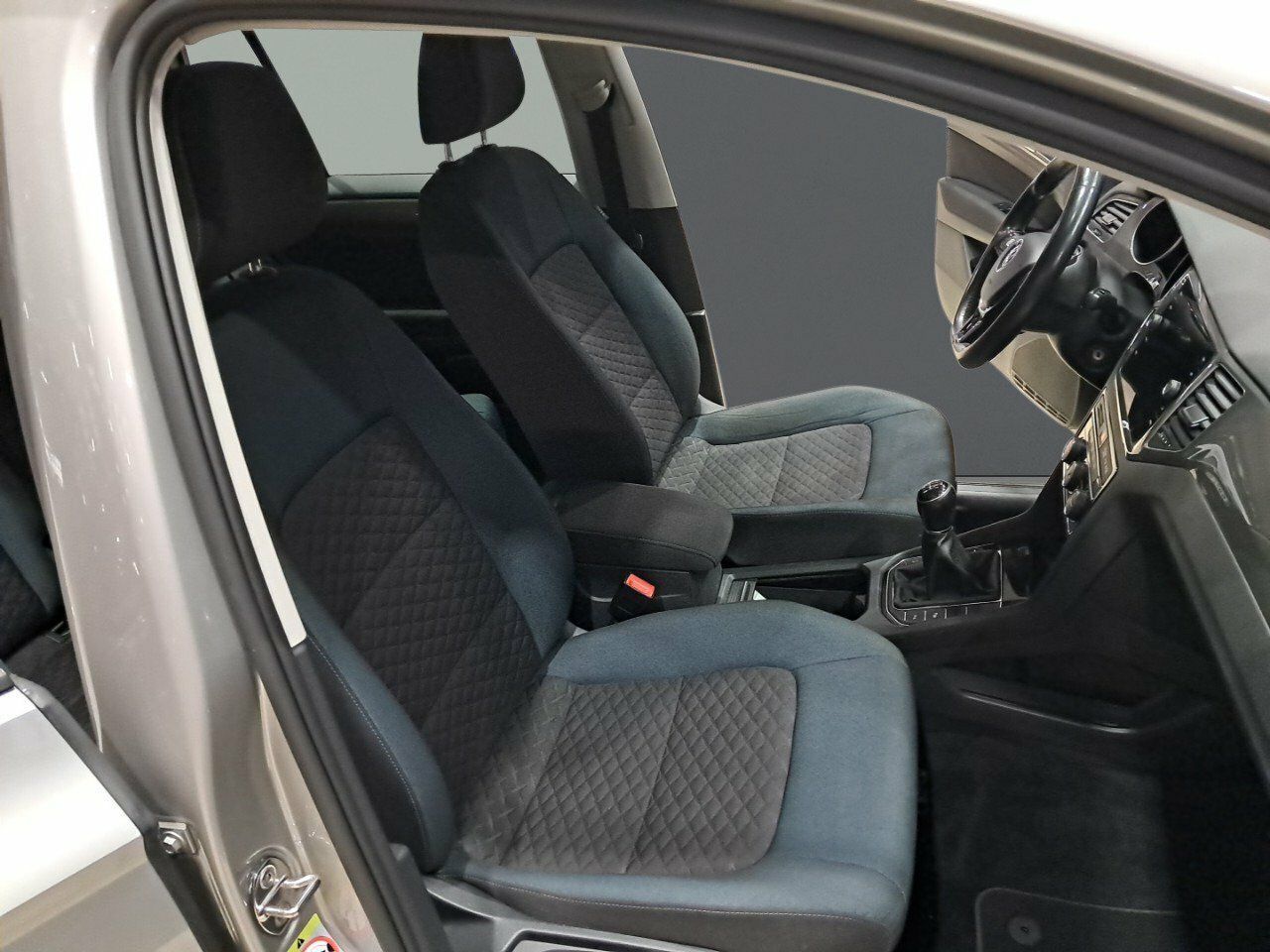 Foto Volkswagen Golf 9
